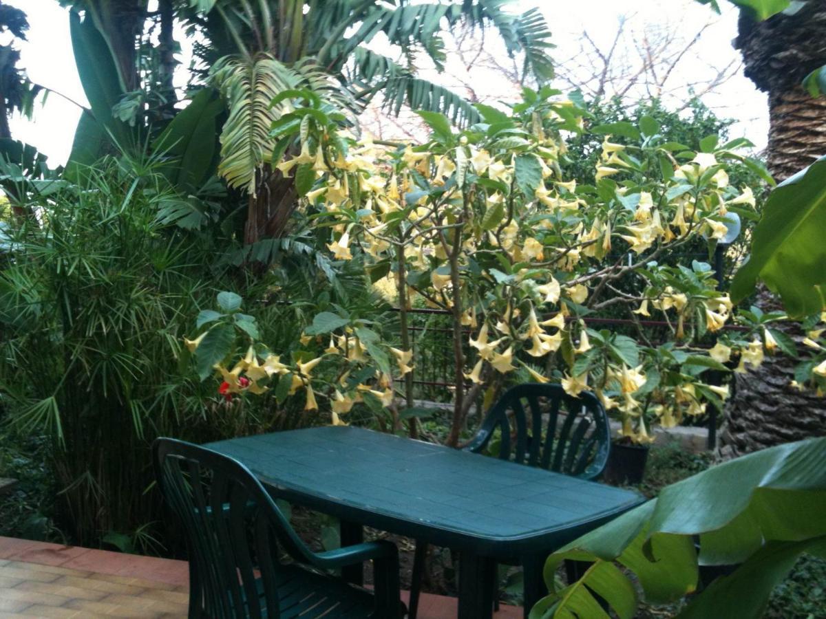 Stanza In Villa Con Giardino Vista Mare Cefalù Exterior foto
