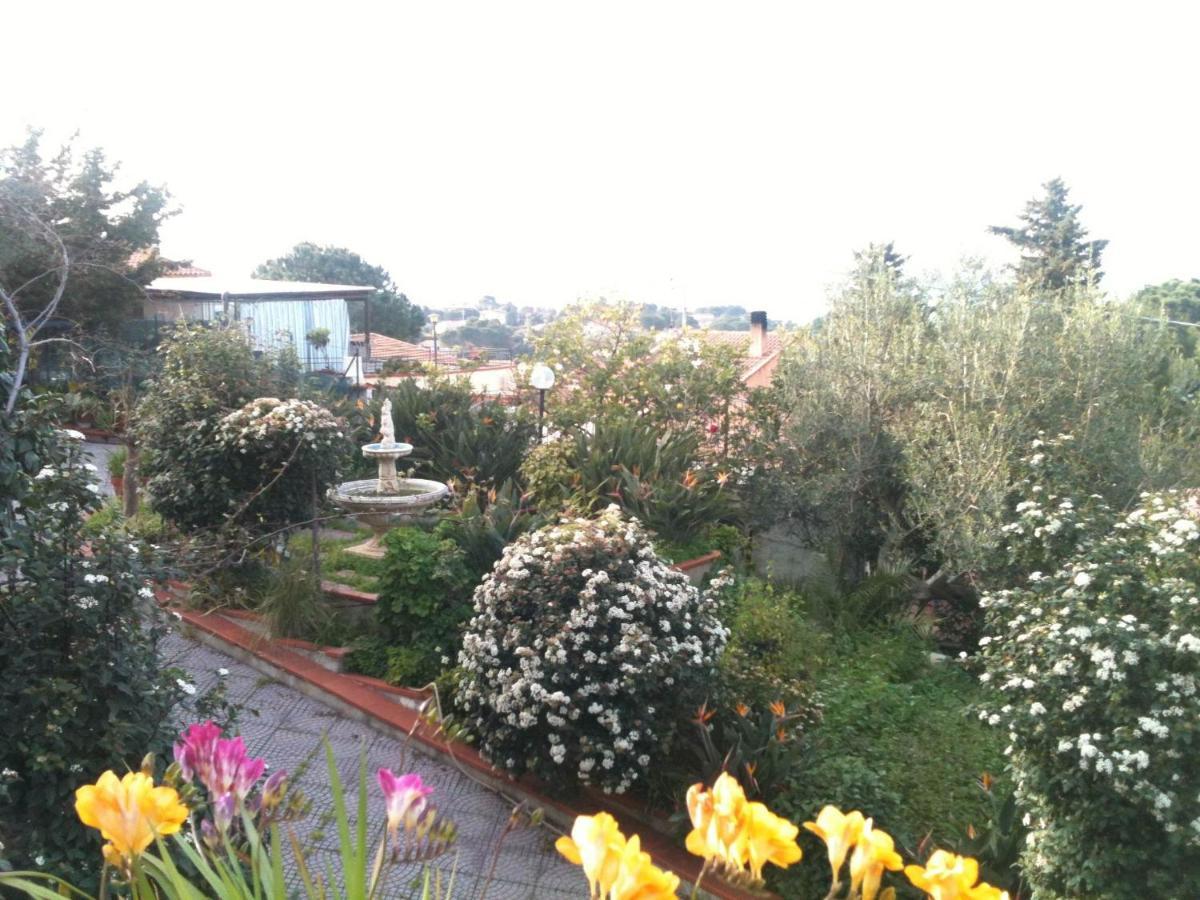 Stanza In Villa Con Giardino Vista Mare Cefalù Exterior foto