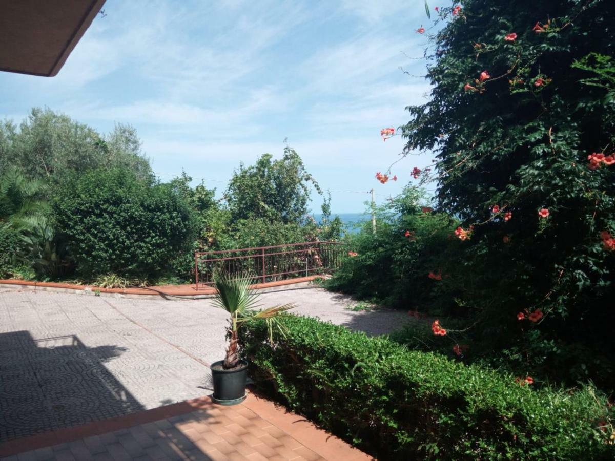 Stanza In Villa Con Giardino Vista Mare Cefalù Exterior foto